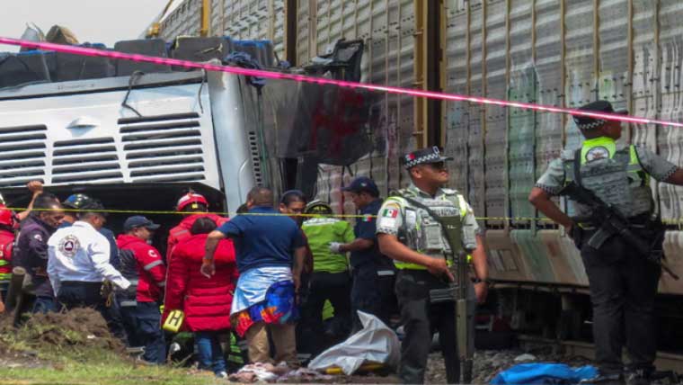 جنوبی میکسیکو میں ٹرین پٹری سے اترنے سے 13 افراد ہلاک، متعدد زخمی