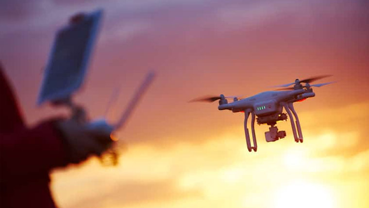 برطانیہ میں ڈرون اڑانے کے نئے قواعد یکم جنوری سے نافذ ہونگے