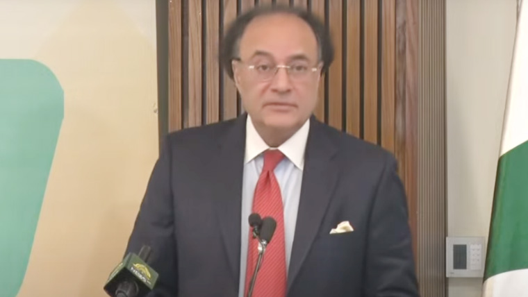 پاکستان فری لانسنگ کرنے والا تیسرا بڑا ملک، نوجوان بڑی معاشی قوت بن سکتے: وزیر خزانہ