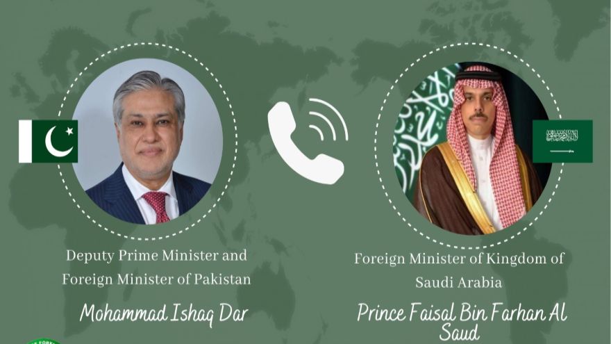 Pakistan, Saudi Arabia FMs exchange New Year greetings in phone call