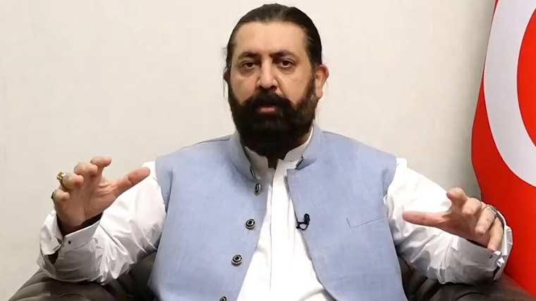 پارٹی بانی پی ٹی آئی کی ہدایت کے مطابق چل رہی ہے، شیخ وقاص اکرم