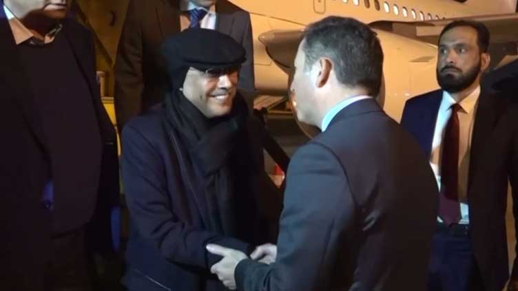 President Zardari arrives in Lisbon to extend condolences to Prince Rahim Aga Khan 