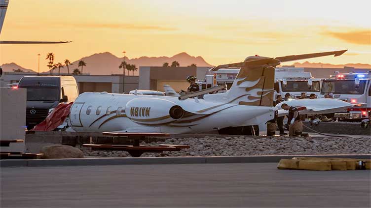 One dead, four injured after business jets collide at Arizona airport