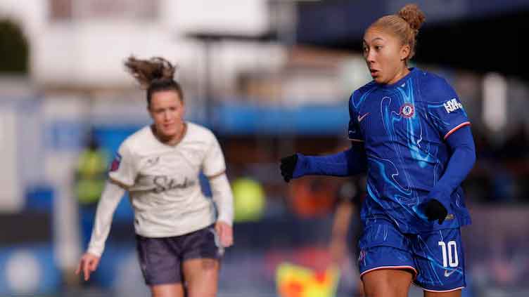 Late James strike gives Chelsea 2-1 comeback WSL win over Everton