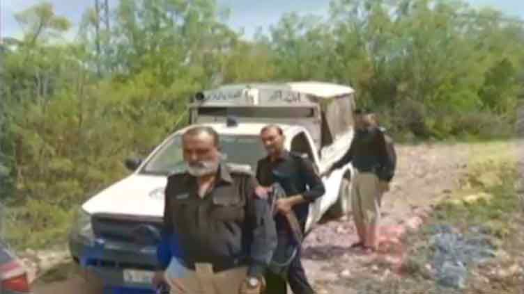 Terrorists killed, cop injured in attack on police van in Kohat