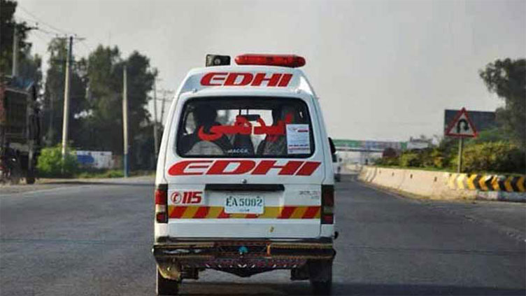 Two killed in Karachi road accidents