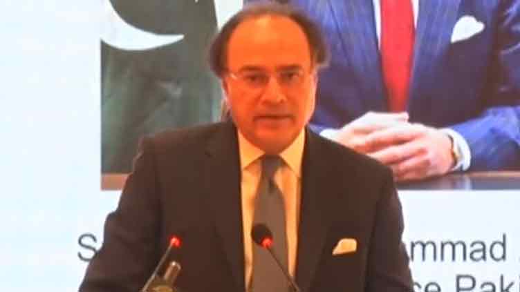 Pakistan heading in right economic direction, says FinMin Aurangzeb