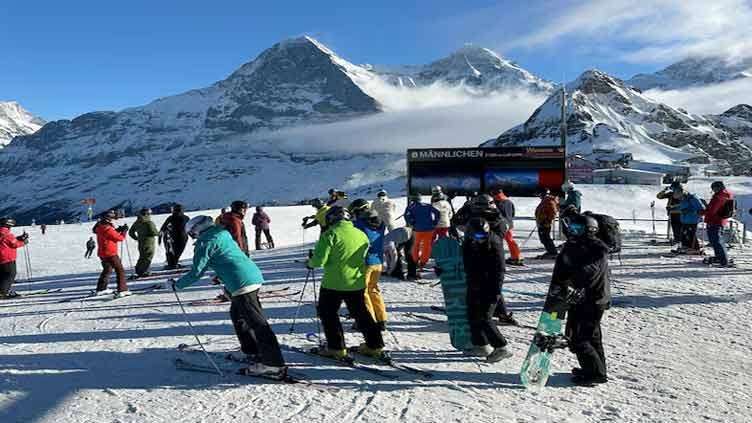 Swiss tourism recovers from weather and pandemic woes to post record figures