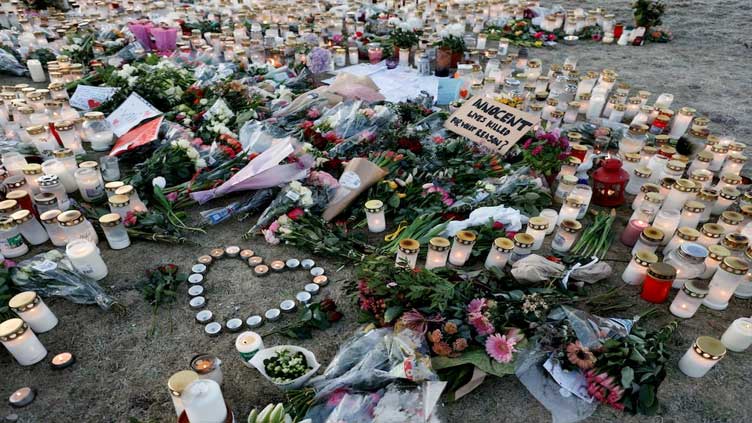 Swedish police say their intervention in mass shooting prevented more deaths