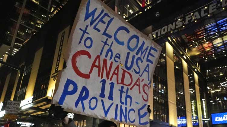 American fans lightly boo 'O Canada' before 4 Nations Face-Off title game