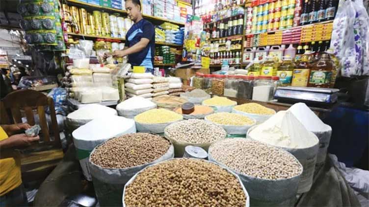 FinMin warns hoarders of strict action ahead of Ramazan