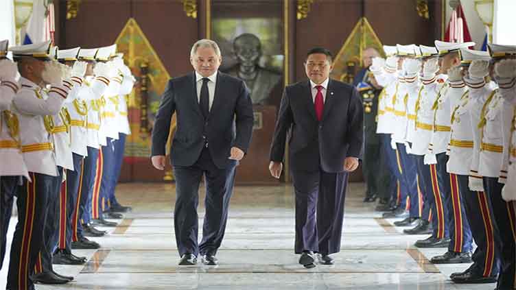 Russia and Indonesia hold talks to strengthen ties on defense and security