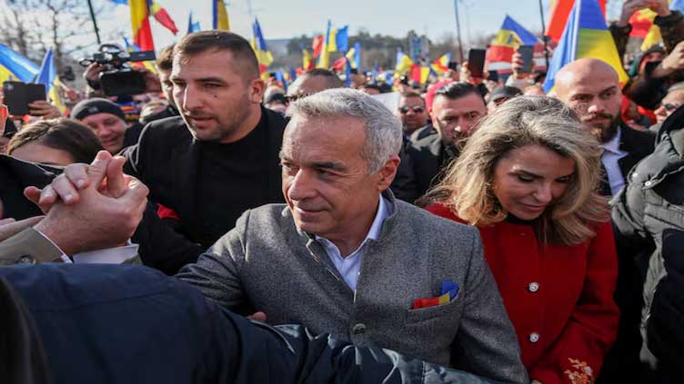 Romanian prosecutors question far-right frontrunner in presidential election probe