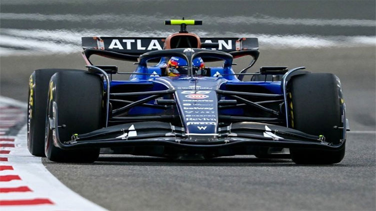 Double-shift Sainz tops Bahrain F1 testing times