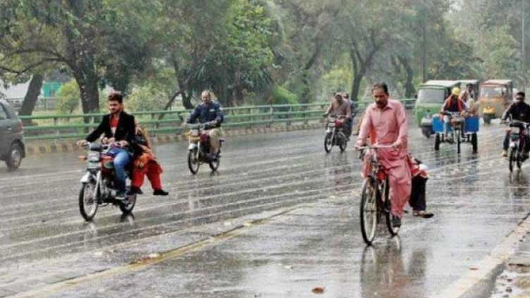 Rain predicted in Lahore as new year begins