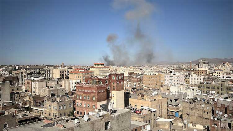 Yemen will continue to defend itself, say Houthis after US strikes