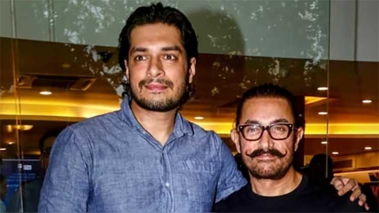 Aamir Khan to quit smoking if son's starrer gets box-office success