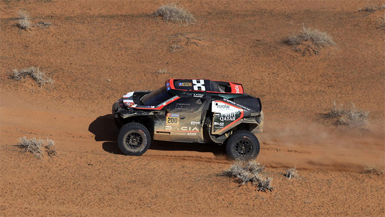 Quintero edges Dakar stage after Al Attiyah penalized