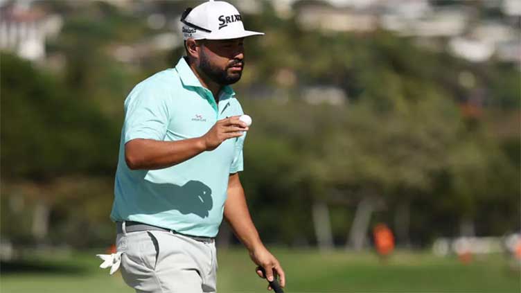 Spaun shoots 65 to seize Hawaii PGA lead as Fishburn fades