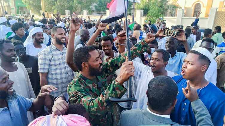 Sudanese army advances to retake city of Wad Madani from RSF