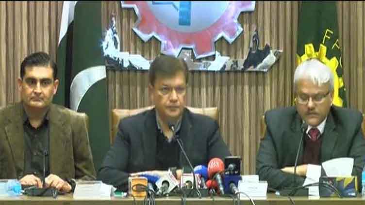 Electricity rates likely to drop by March: S.M Tanveer