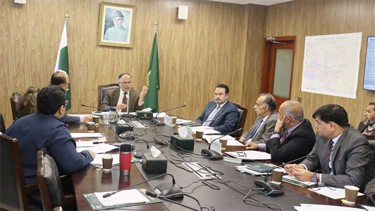 SMEs can contribute 40-60pc to exports with banking support: Ahsan Iqbal