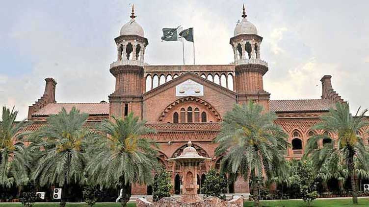 LHC seeks smog mitigation measures from departments