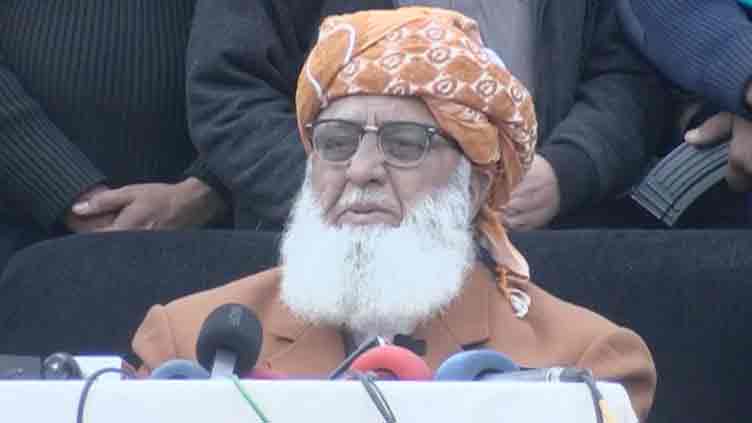 Fazl sees little progress in PTI-govt talks