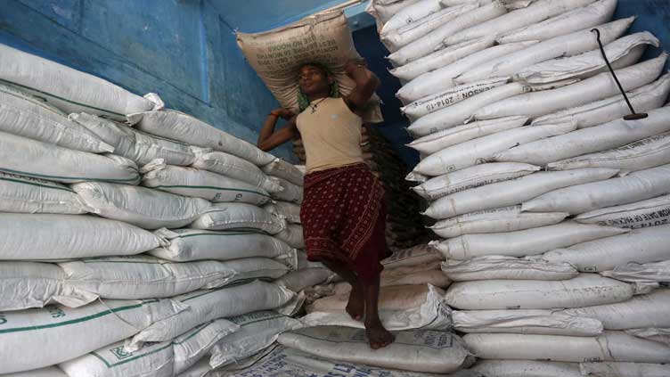 India allows 1 million tons of sugar exports this year