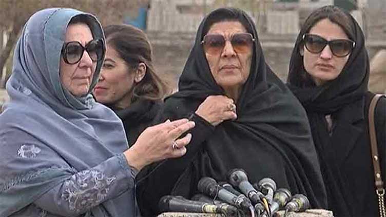 Aleema says Imran Khan will not strike deal