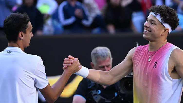 Shelton grinds past Sonego into Australian Open semi-final