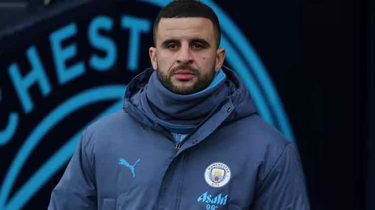 Manchester City captain Walker joins Milan on loan