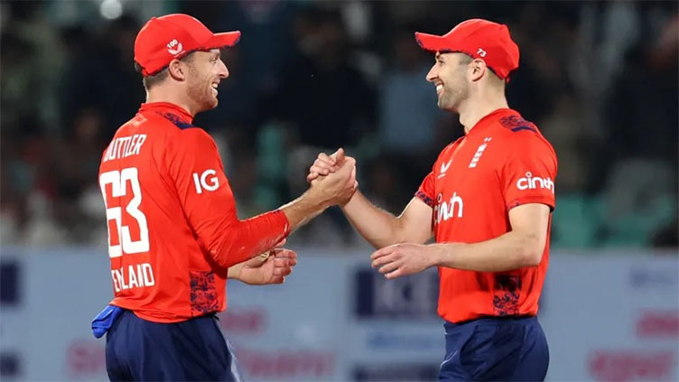 England down India to keep T20 series alive