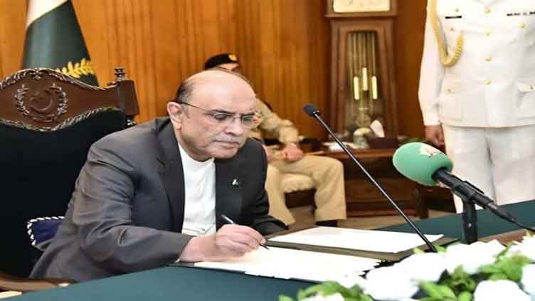 President Zardari signs controversial PECA Amendment Bill into law