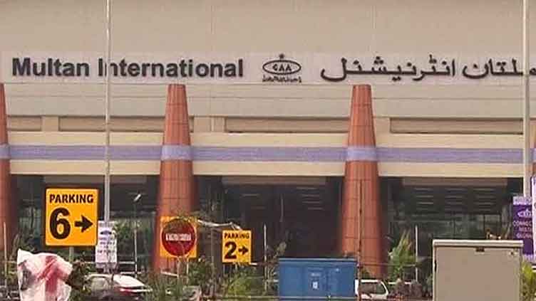 FIA seizes 6,700 foreign sim cards from passenger's luggage at Multan Airport