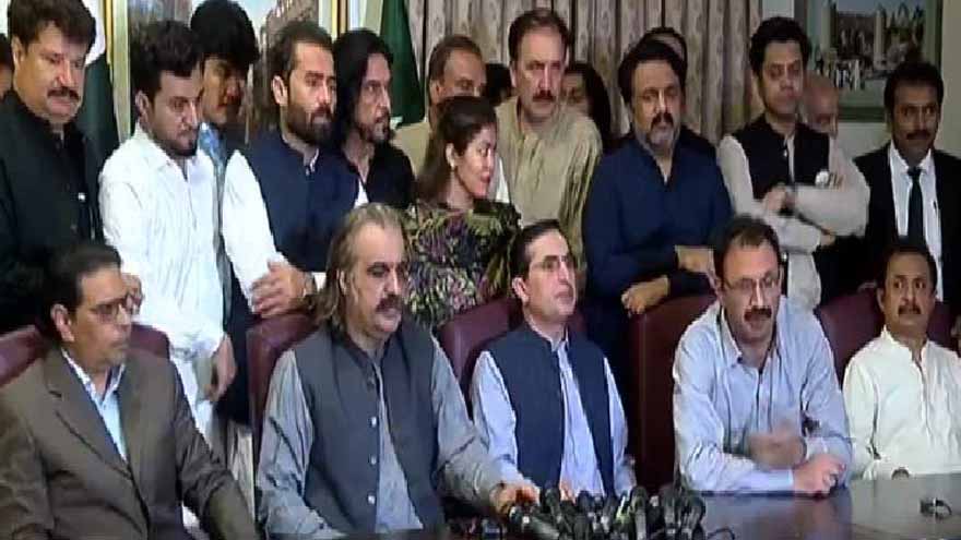 PTI warns against attempt to topple KP govt