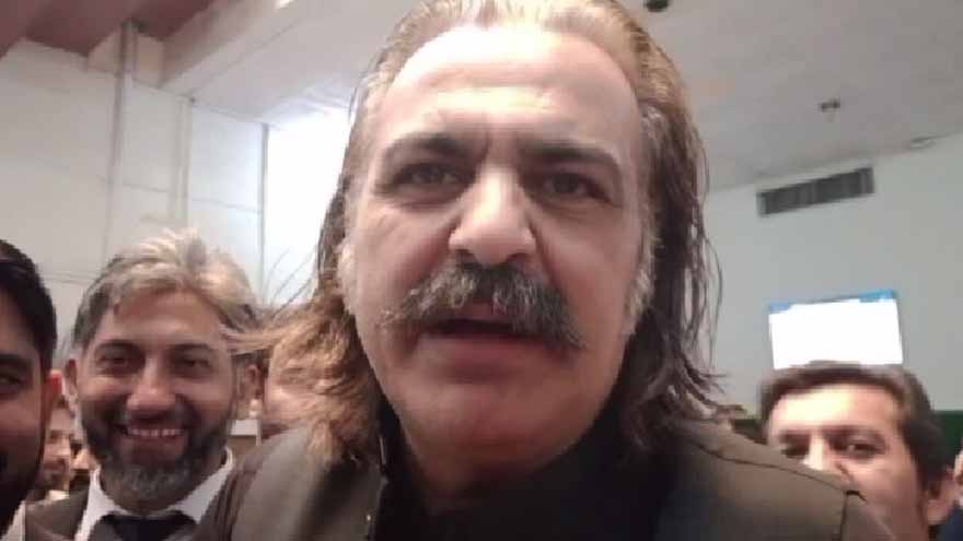 Governor doesn't have authority to topple KP govt, says CM Gandapur