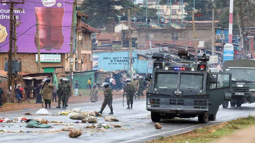 Kenya police fire on advancing crowd of protesters in Nairobi