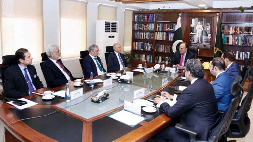 Aurangzeb reaffirms govt's commitment to consultative policy framework