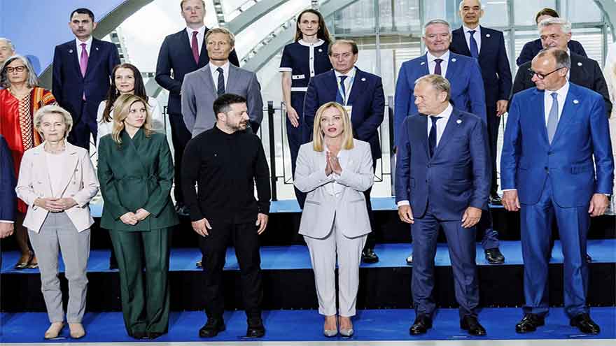 European leaders urge investment in Ukraine even as war accelerates, with new equity fund announced