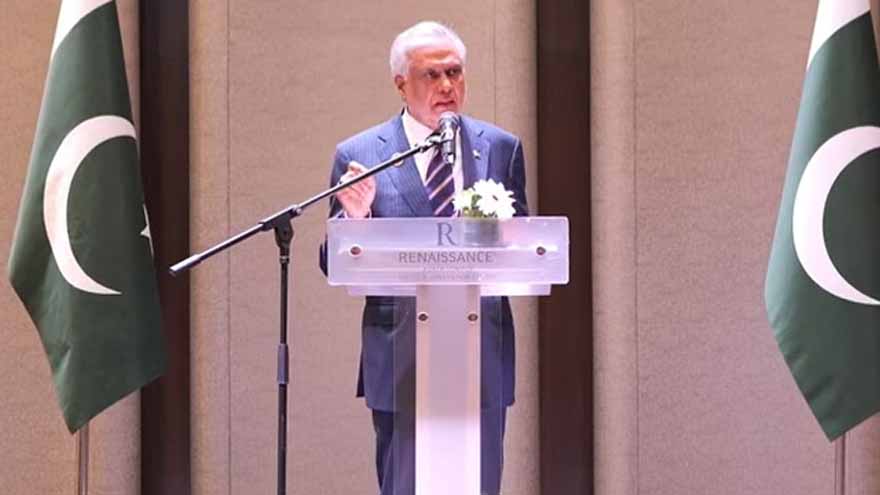 Dar lashes out at Indian leadership for not accepting defeat 