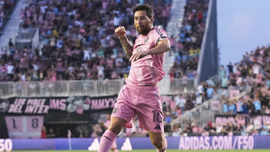 Messi has 5th straight multi-goal game as Miami snaps Nashville's unbeaten streak