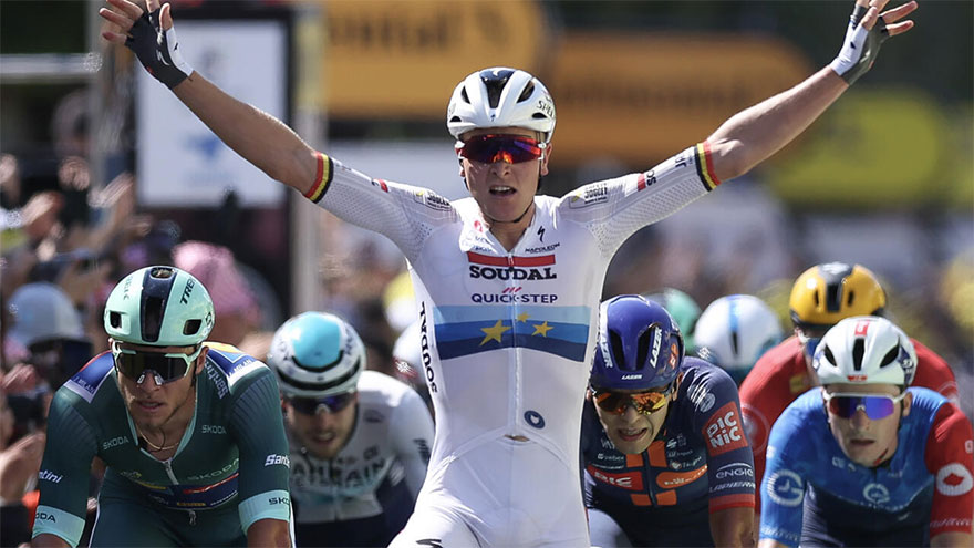 Merlier doubles up as Van der Poel denied epic win at Tour de France