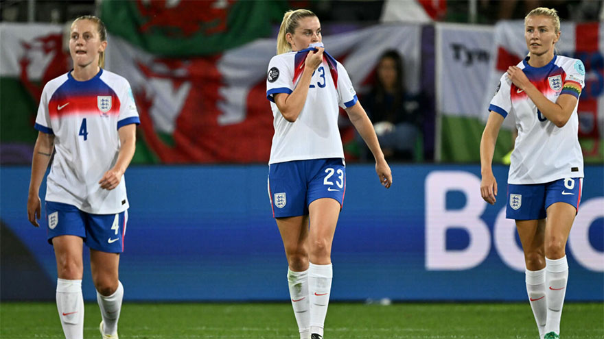 Rampant England and France reach Women's Euro 2025 quarter-finals
