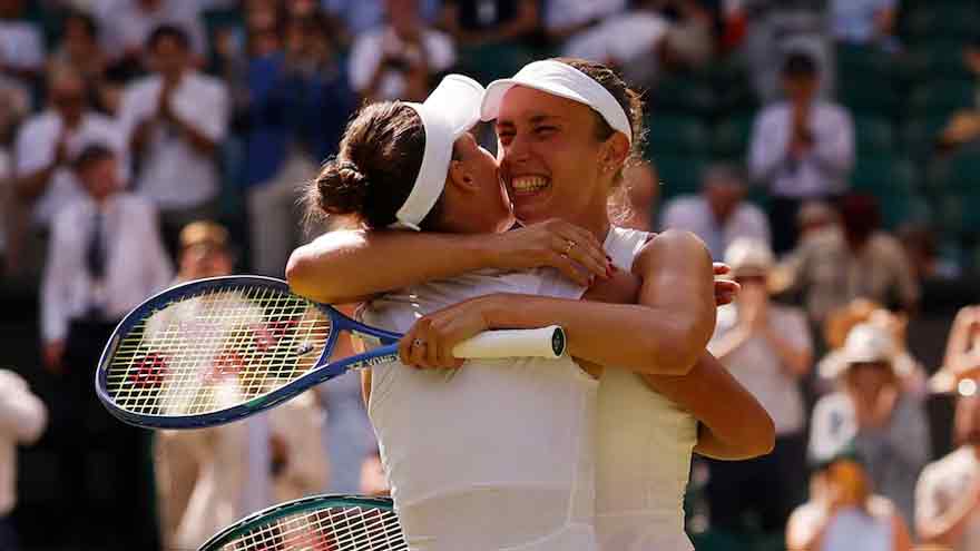 Kudermetova and Mertens win Wimbledon women's doubles title
