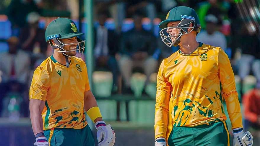 South Africa cruise to opening T20 tri-series win over Zimbabwe