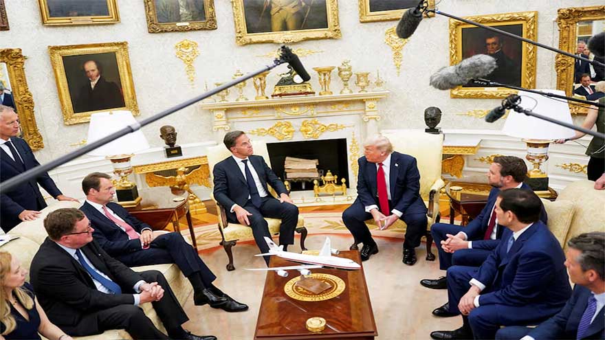 In reversal, Trump arms Ukraine and threatens sanctions on countries that buy Russian oil