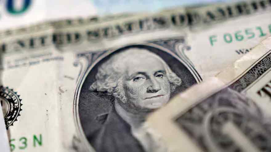 Dollar rides Treasury yields higher as Trump's tariffs begin to bite