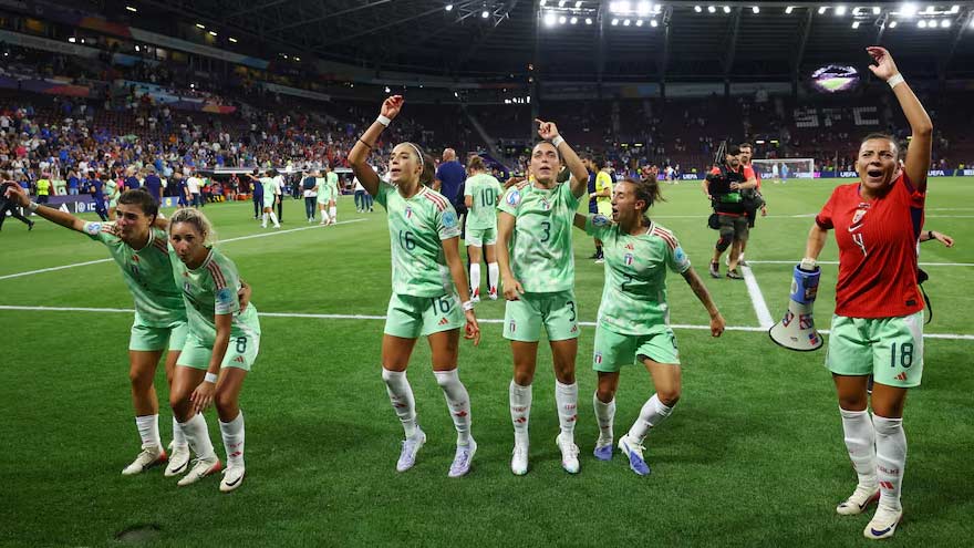 Girelli at the double as Italy strike late to reach Euro 2025 semi-finals