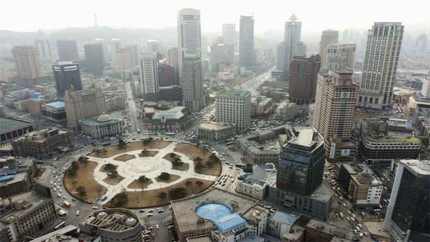 Chinese university expels female student after relationship with a foreigner